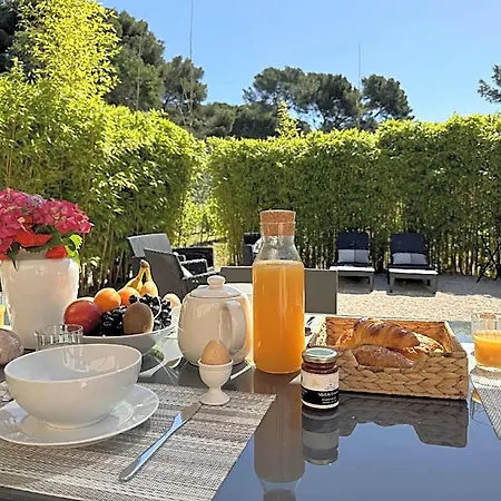 L'auguiere Est, Maisonnette Sans Vis-a-vis Et Au Calme Avec Vue Sur Les Vignes